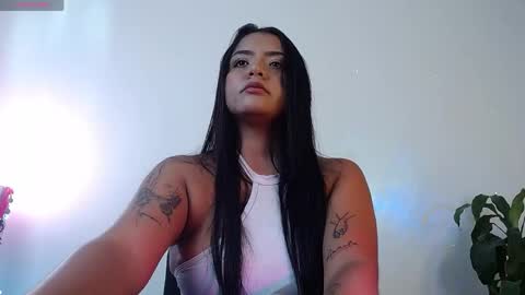 camila_torresss online show from 29, 4, 2026