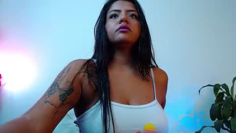 camila_torresss online show from 1, 8, 2026