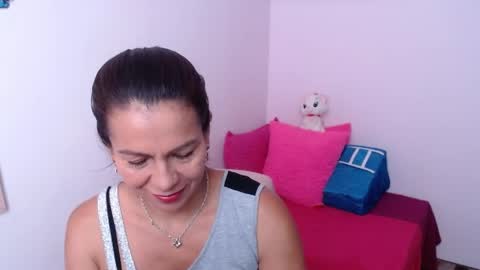 Camila Vargas online show from 9, 4, 2026