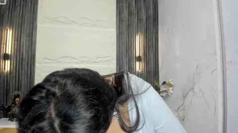 Camila  online show from 27, 10, 2025