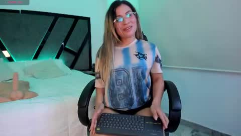camila preston online show from 24, 7, 2026