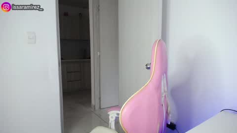 X IGcamiryan01 online show from 14, 5, 2026