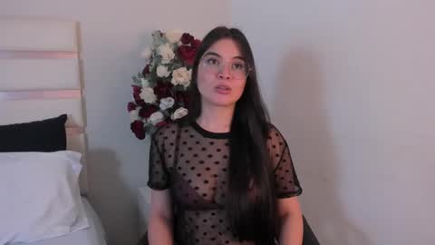 Camila online show from 28, 1, 2025