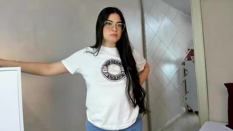 Camila online show from 14, 9, 2025