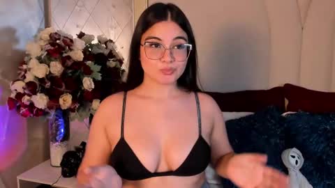 Camila online show from 15, 10, 2025