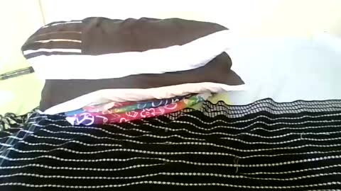 Snapshot of camilla15144 chatting on 18, 1, 2025 camillla15 online show from 18, 1, 2025