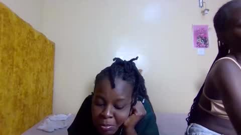 Snapshot of camilla_bby chatting on 20, 3, 2026 Camilla online show from 20, 3, 2026