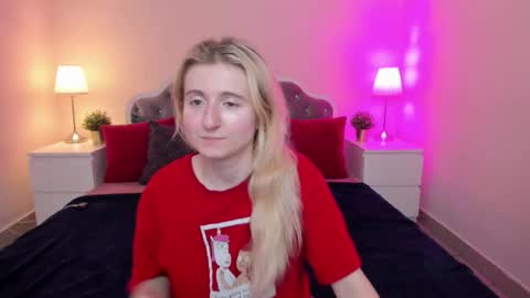 camilladreamer online show from 3, 11, 2025