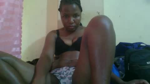 Snapshot of camillah_sweet chatting on 29, 11, 2025 camillah_sweet online show from 29, 11, 2025