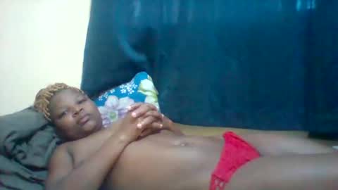 Snapshot of camillah_sweet chatting on 8, 2, 2026 camillah_sweet online show from 8, 2, 2026