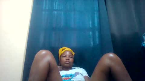 Snapshot of camillah_sweet chatting on 14, 2, 2026 camillah_sweet online show from 14, 2, 2026