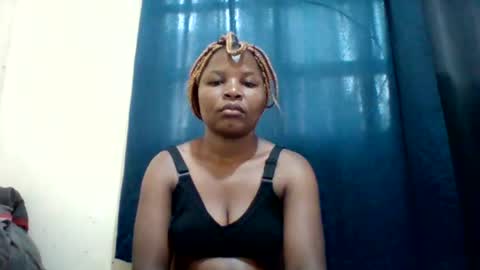 Snapshot of camillah_sweet chatting on 17, 2, 2026 camillah_sweet online show from 17, 2, 2026