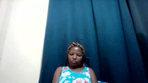 Snapshot of camillah_sweet chatting on 19, 2, 2026 camillah_sweet online show from 19, 2, 2026