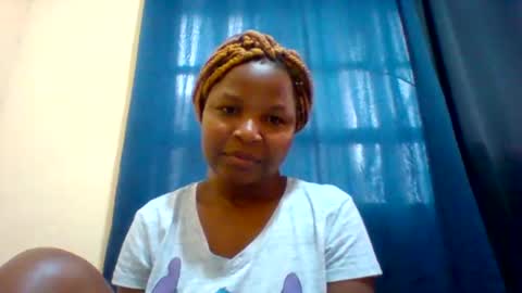 Snapshot of camillah_sweet chatting on 23, 2, 2026 camillah_sweet online show from 23, 2, 2026