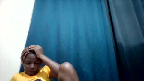 Snapshot of camillah_sweet chatting on 4, 3, 2026 camillah_sweet online show from 4, 3, 2026