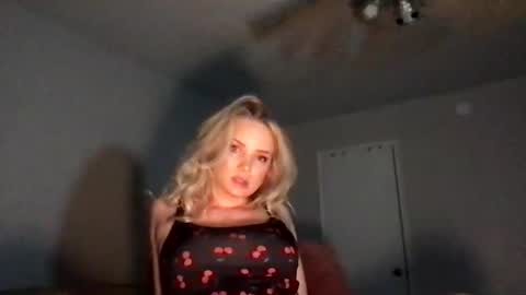 camilleclairexo online show from 12, 4, 2026
