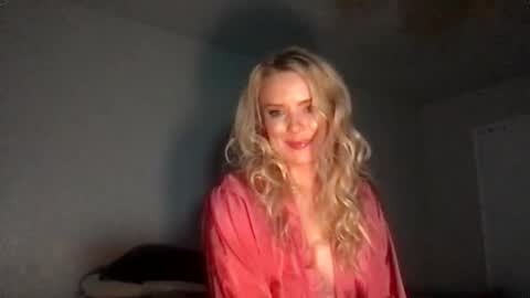 camilleclairexo online show from 13, 4, 2026