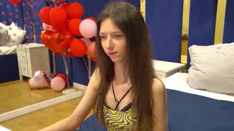 Snapshot of camillewhite chatting on 16, 3, 2026 camillewhite online show from 16, 3, 2026