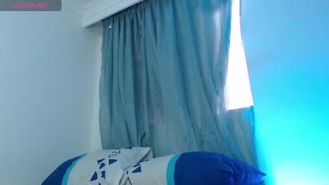 camilo_contre21 online show from 9, 1, 2025