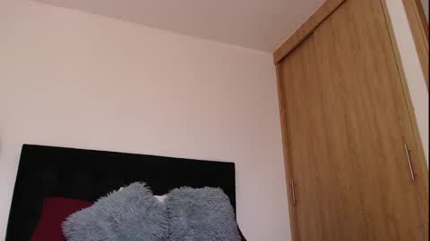 camilo_contre21 online show from 2, 10, 2025