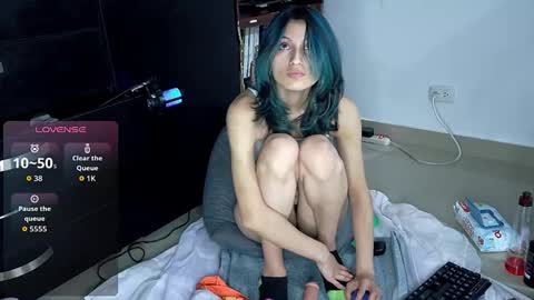 Cami  online show from 24, 11, 2025