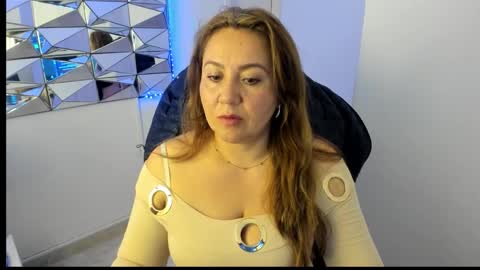 camixxx_m online show from 9, 1, 2026