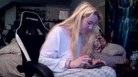 Candi online show from 6, 5, 2026