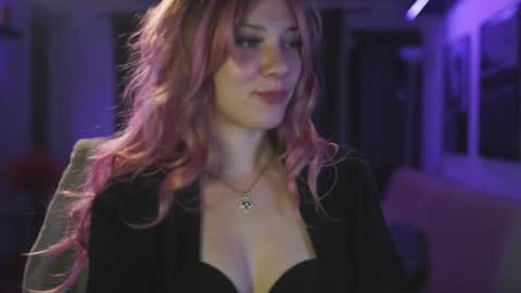 Candy Storm online show from 12, 10, 2025