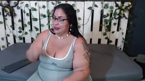 candy online show from 23, 10, 2025