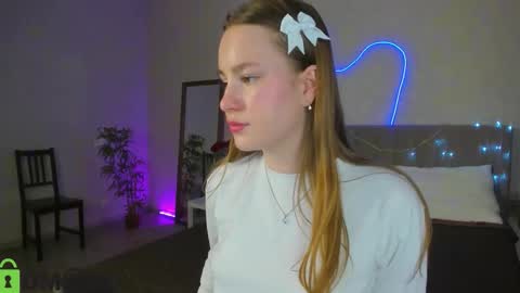 Snapshot of candy_cansew chatting on 20, 12, 2025 Candy online show from 20, 12, 2025