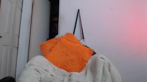 Snapshot of candy_cumy1 chatting on 25, 1, 2025 Dayan Camila online show from 25, 1, 2025