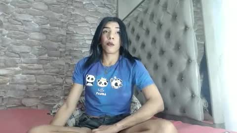 candy_hot_trans online show from 28, 9, 2025