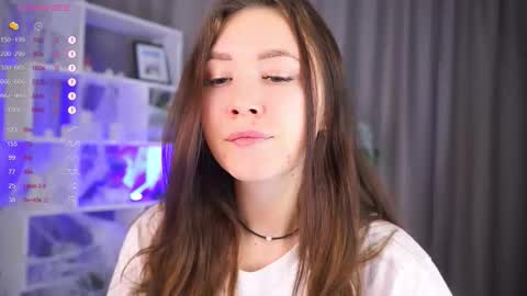 Snapshot of candy_leya chatting on 3, 11, 2025 Leya online show from 3, 11, 2025