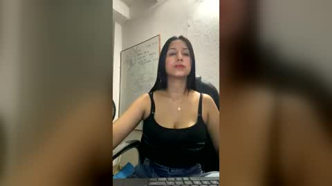 candy_liittle18 online show from 4, 8, 2026
