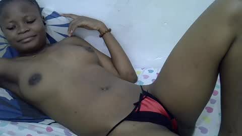 Snapshot of candy_lisah chatting on 27, 7, 2026 Lisa online show from 27, 7, 2026