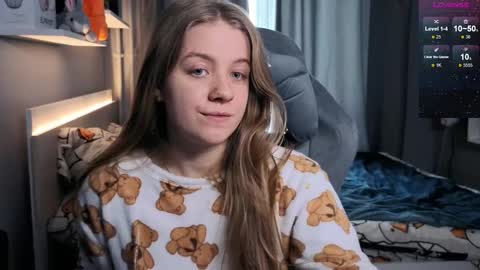 Snapshot of candy_meggie chatting on 25, 2, 2025 Megan online show from 25, 2, 2025