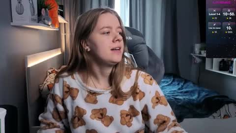 Snapshot of candy_meggie chatting on 26, 2, 2025 Megan online show from 26, 2, 2025