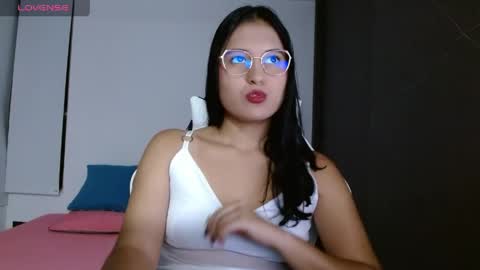  Candy  online show from 30, 4, 2026