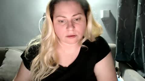 Laura online show from 29, 9, 2025