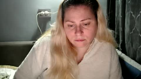 Laura online show from 9, 10, 2025