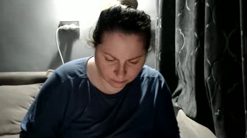 Laura online show from 12, 2, 2026