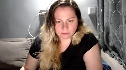 Snapshot of candycream74 chatting on 13, 7, 2026 Laura online show from 13, 7, 2026