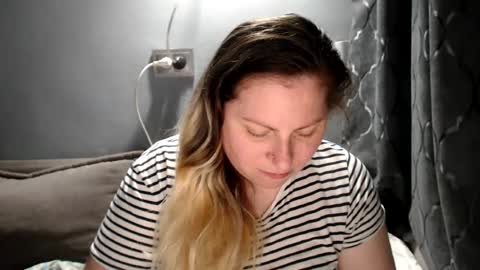Snapshot of candycream74 chatting on 24, 7, 2026 Laura online show from 24, 7, 2026