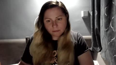 Snapshot of candycream74 chatting on 29, 7, 2026 Laura online show from 29, 7, 2026