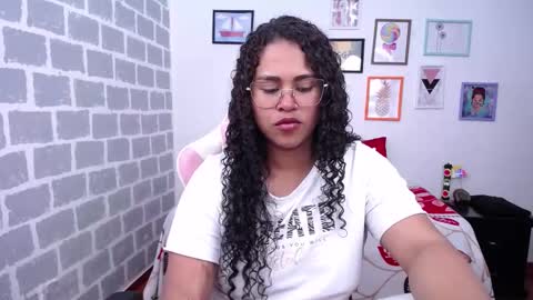 Snapshot of candyhot_sex chatting on 11, 2, 2025 Karen online show from 11, 2, 2025