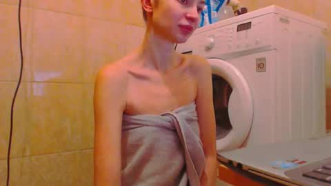 Snapshot of candyjesx chatting on 28, 1, 2025 CANDYJESx online show from 28, 1, 2025