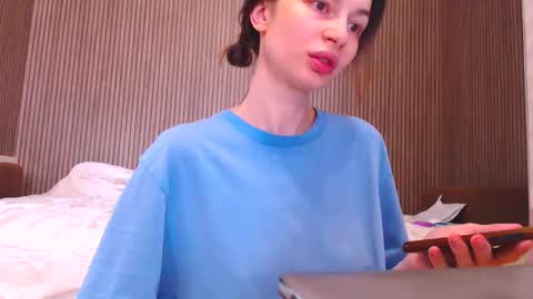 Snapshot of candyjesx chatting on 18, 10, 2025 CANDYJESx online show from 18, 10, 2025