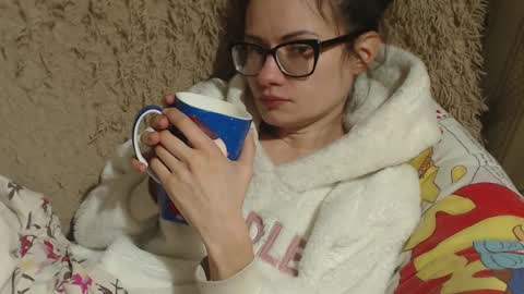 Snapshot of candylady13 chatting on 18, 2, 2025 say meow and send tips  online show from 18, 2, 2025