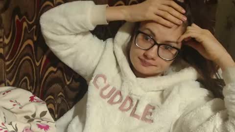 Snapshot of candylady13 chatting on 2, 3, 2025 say meow and send tips  online show from 2, 3, 2025