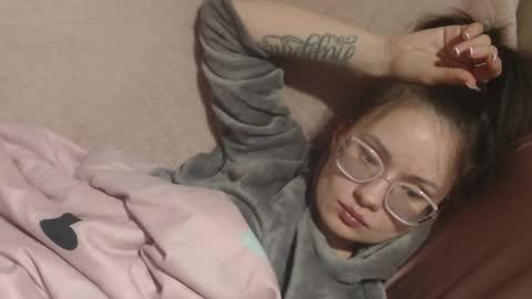 say meow and send tip  online show from 21, 3, 2026